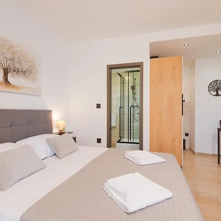 Apartamento Andrej Kornić